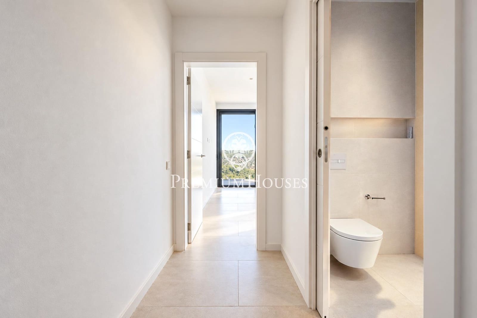 5 soveværelse Villa til salg i Sant Pere de Ribes med swimmingpool - € 1.490.000 (Ref: 10180838)