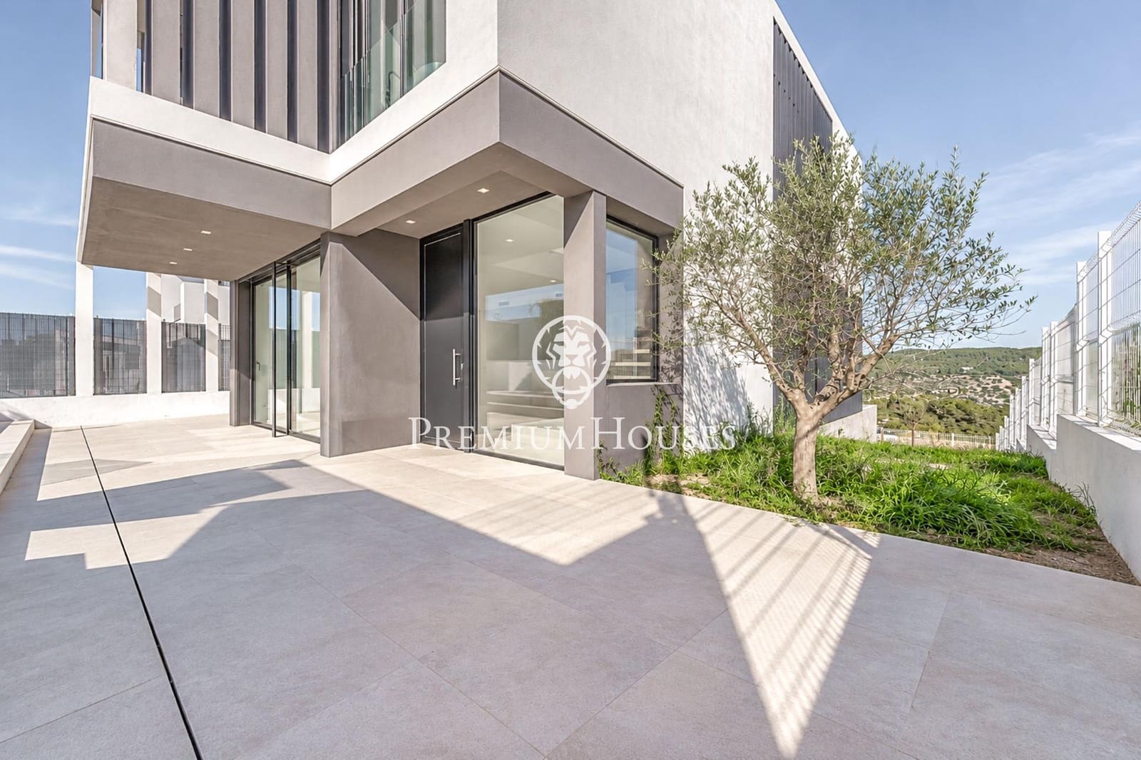 5 soveværelse Villa til salg i Sant Pere de Ribes med swimmingpool - € 1.490.000 (Ref: 10180838)