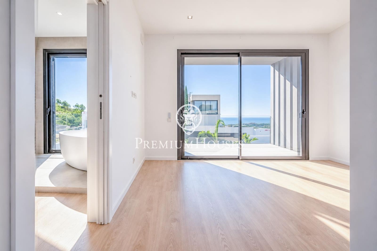 5 soveværelse Villa til salg i Sant Pere de Ribes med swimmingpool - € 1.490.000 (Ref: 10180838)
