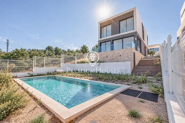 5 soveværelse Villa til salg i Sant Pere de Ribes med swimmingpool - € 1.490.000 (Ref: 10180838)