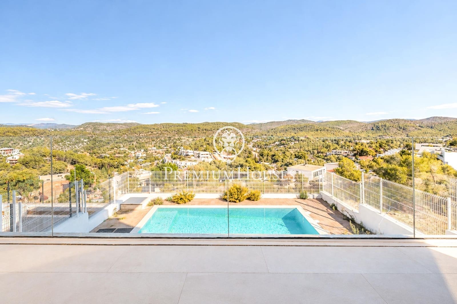 5 soveværelse Villa til salg i Sant Pere de Ribes med swimmingpool - € 1.490.000 (Ref: 10180838)