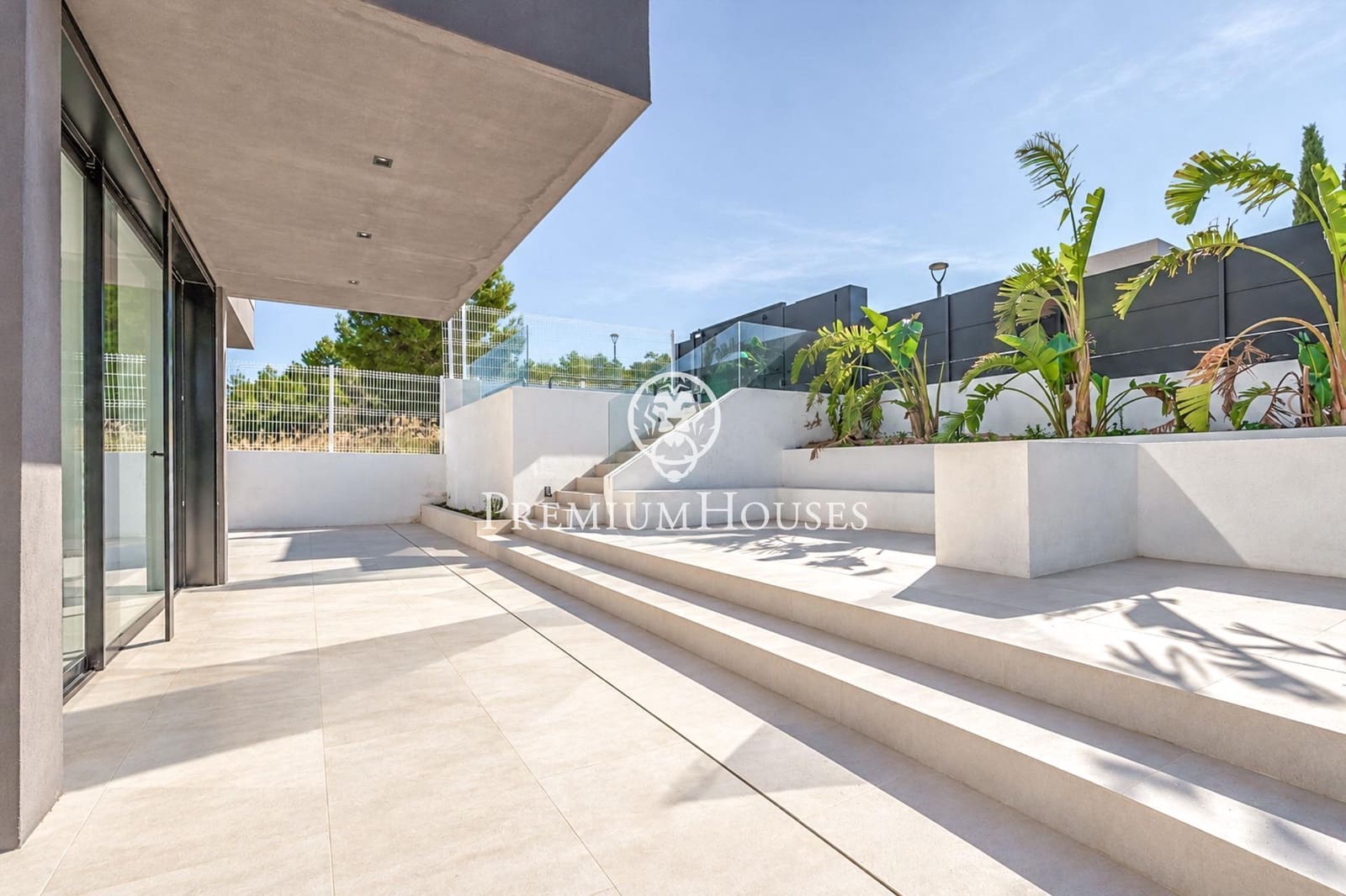5 soveværelse Villa til salg i Sant Pere de Ribes med swimmingpool - € 1.490.000 (Ref: 10180838)