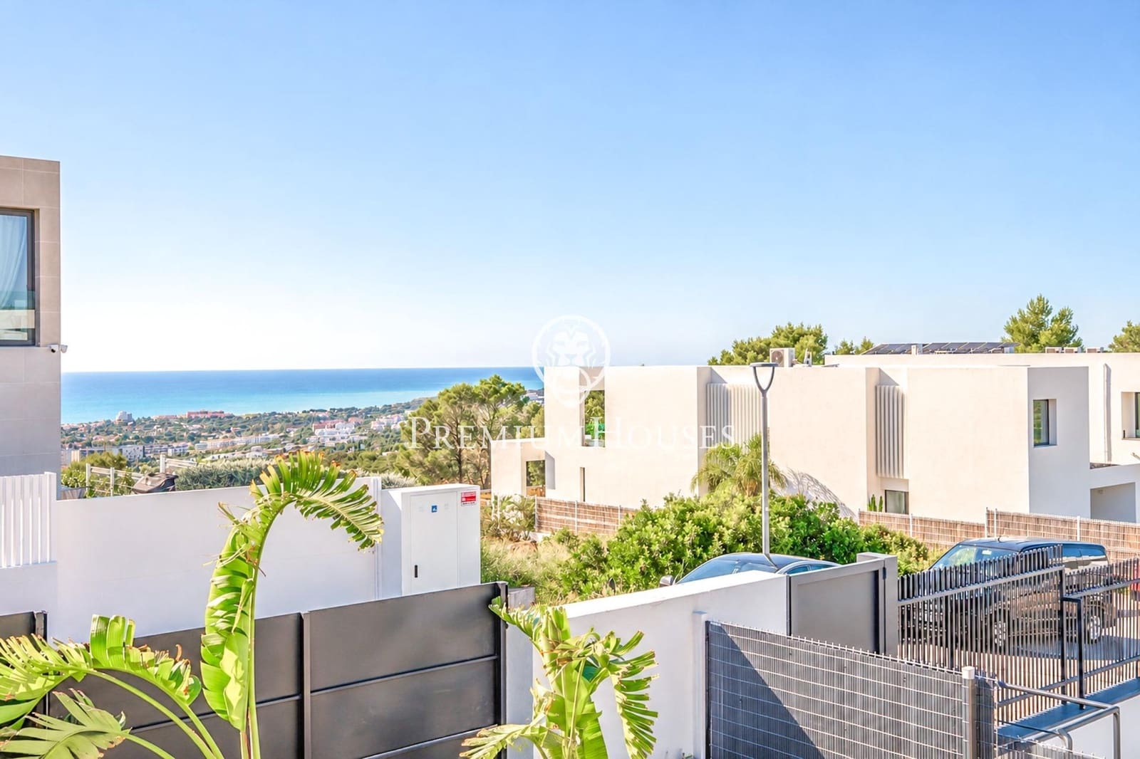 5 soveværelse Villa til salg i Sant Pere de Ribes med swimmingpool - € 1.490.000 (Ref: 10180838)