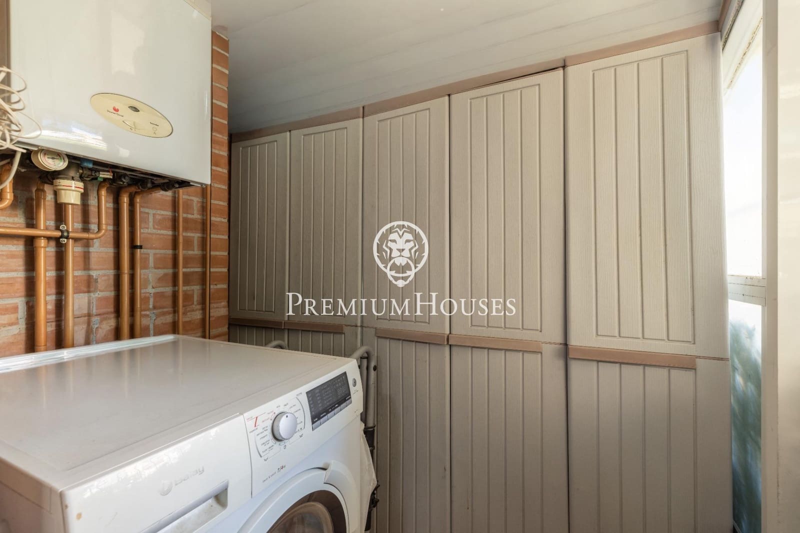 2 bedroom Flat for sale in Tarragona city with pool garage - € 335,000 (Ref: 10184865)
