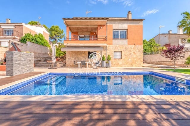 4 bedroom Villa for sale in Gavà with pool garage - € 1,250,000 (Ref: 10187308)