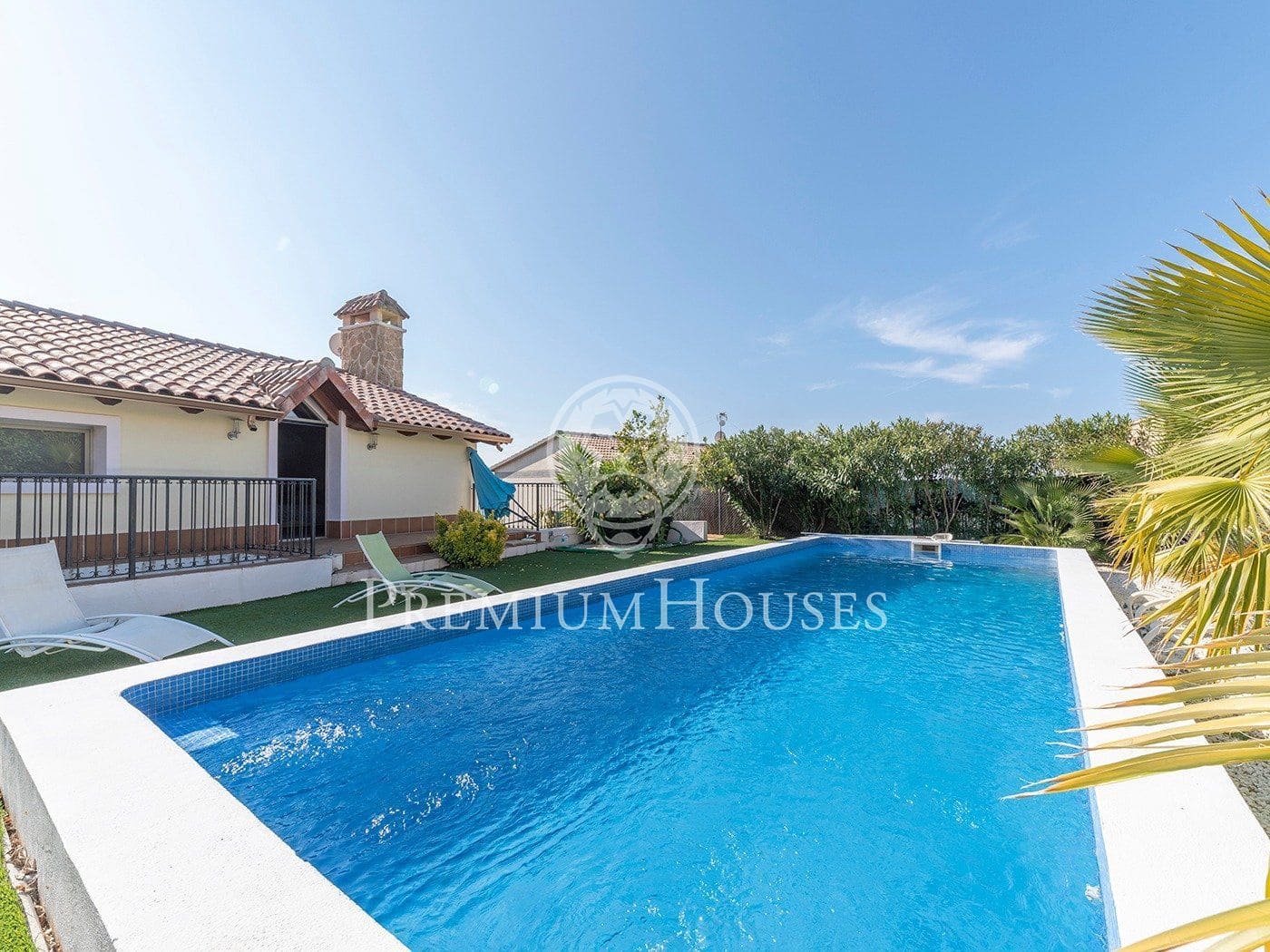 6 soveværelse Villa til salg i Olivella med swimmingpool - € 750.000 (Ref: 4925604)