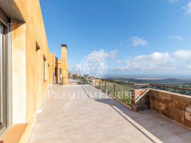 6 soverom Villa til salgs i Gavà med svømmebasseng garasje - € 2 200 000 (Ref: 5023672)