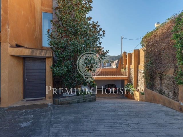 6 soverom Villa til salgs i Gavà med svømmebasseng garasje - € 2 200 000 (Ref: 5023672)