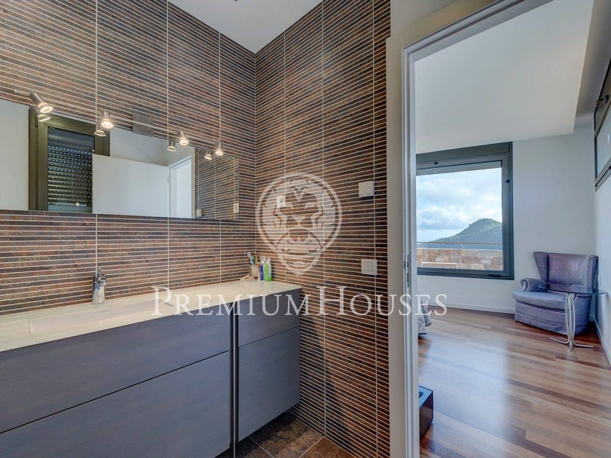 6 soveværelse Villa til salg i Gava med swimmingpool garage - € 2.200.000 (Ref: 5023672)