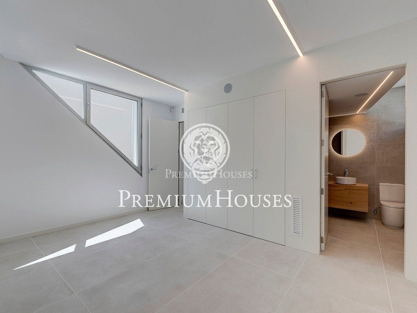 4 soveværelse Villa til salg i Sitges med swimmingpool garage - € 2.800.000 (Ref: 5031549)