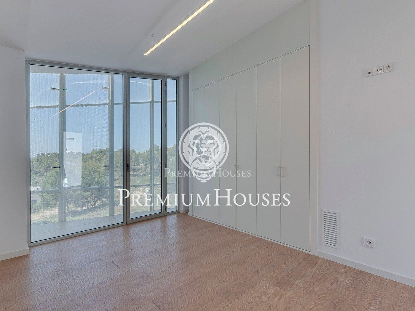 4 soveværelse Villa til salg i Sitges med swimmingpool garage - € 2.800.000 (Ref: 5031549)