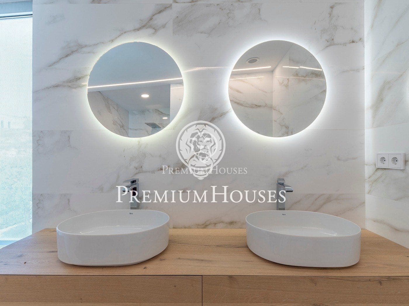 4 soveværelse Villa til salg i Sitges med swimmingpool garage - € 2.800.000 (Ref: 5031549)