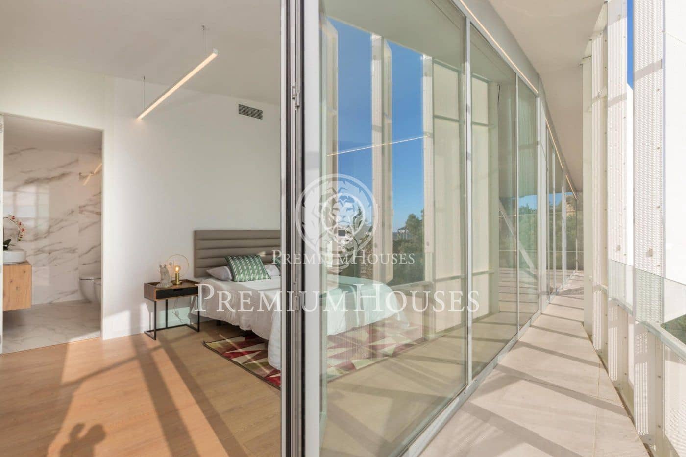 4 soveværelse Villa til salg i Sitges med swimmingpool garage - € 2.800.000 (Ref: 5031549)