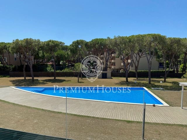 4 bedroom Apartment for rent in Gavà with pool garage - € 4,000 (Ref: 5337103)