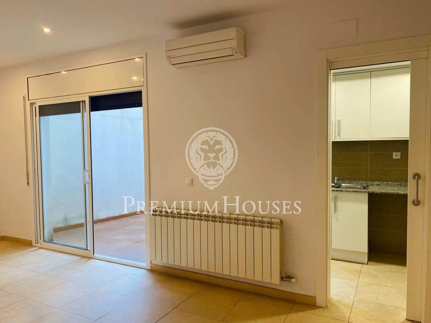 3 bedroom Flat for rent in Sitges - € 1,293 (Ref: 5566017)