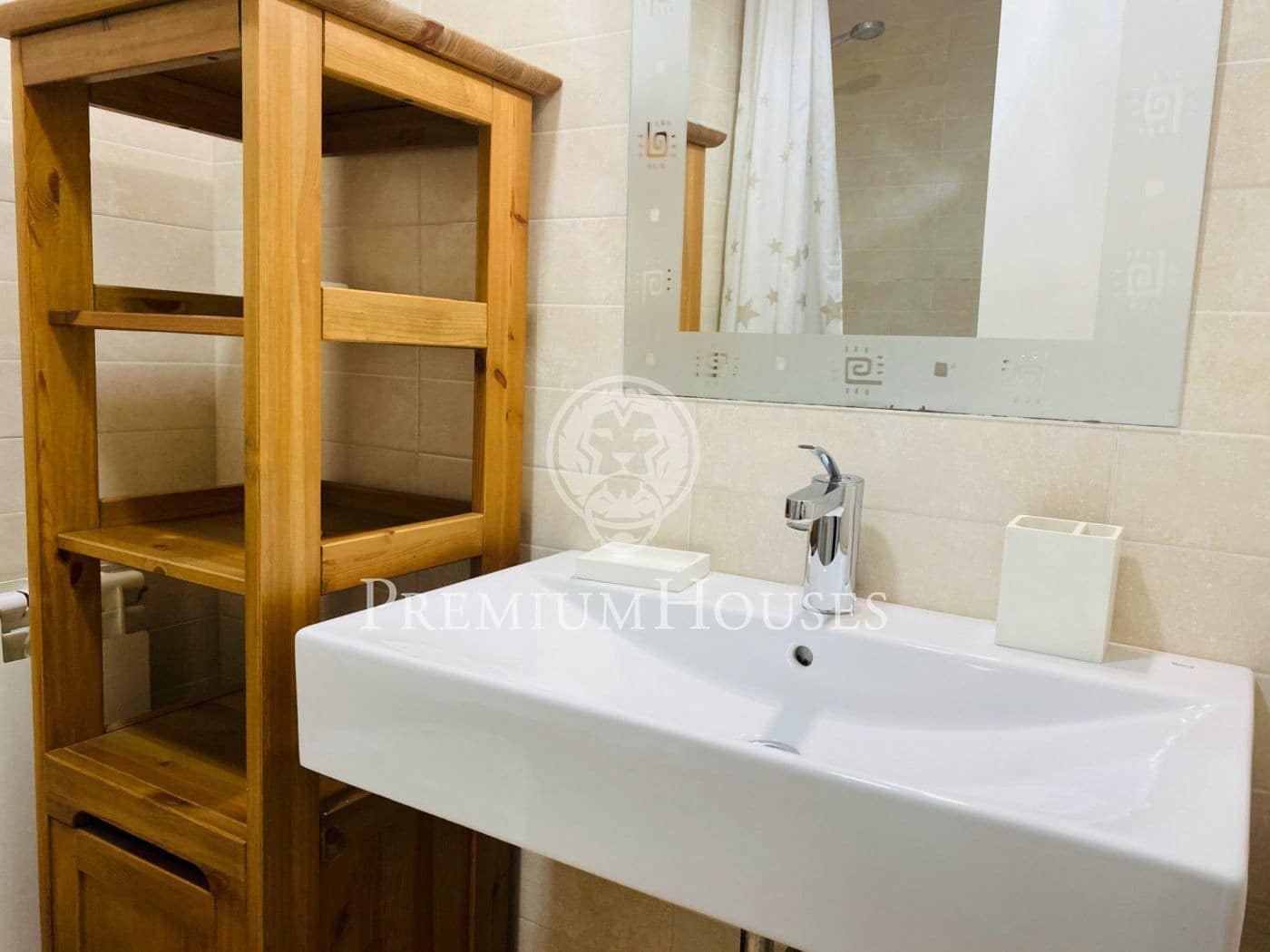 3 bedroom Flat for rent in Sitges - € 1,293 (Ref: 5566017)