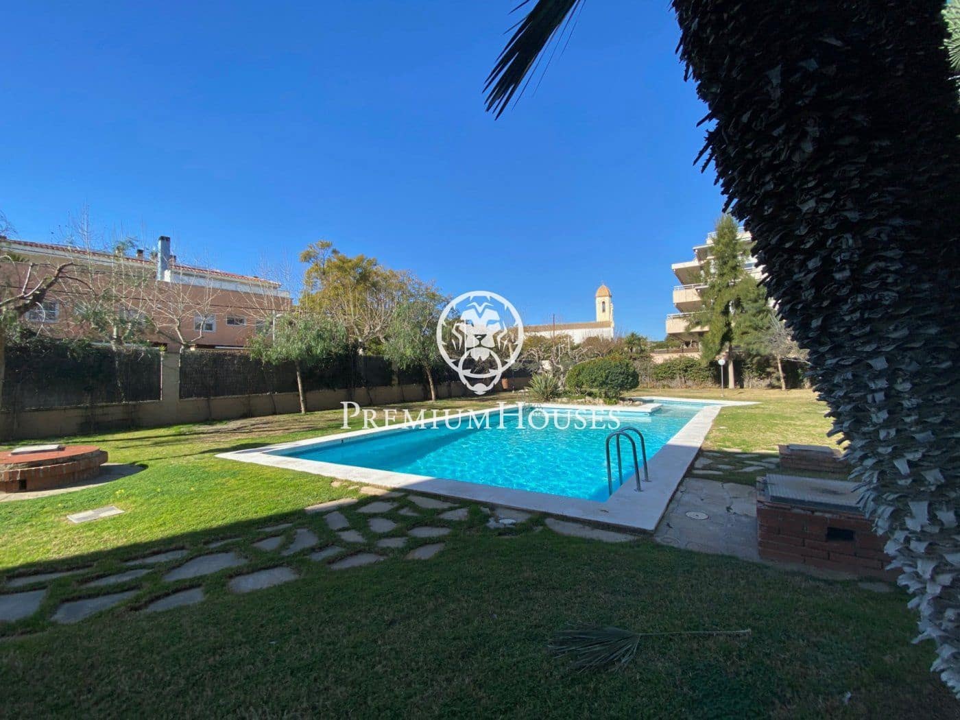 3 sovrum Lägenhet att hyra i Sitges med pool - 1 710 € (Ref: 5894925)