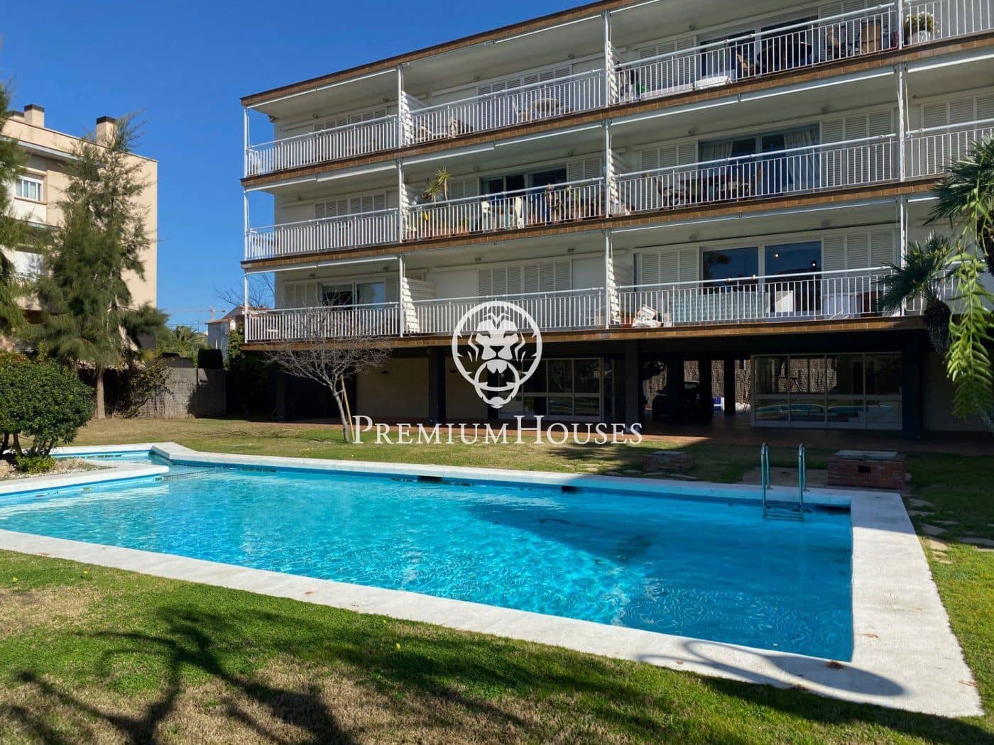 3 sovrum Lägenhet att hyra i Sitges med pool - 1 710 € (Ref: 5894925)