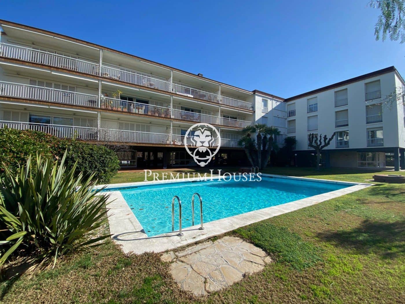 3 sovrum Lägenhet att hyra i Sitges med pool - 1 710 € (Ref: 5894925)