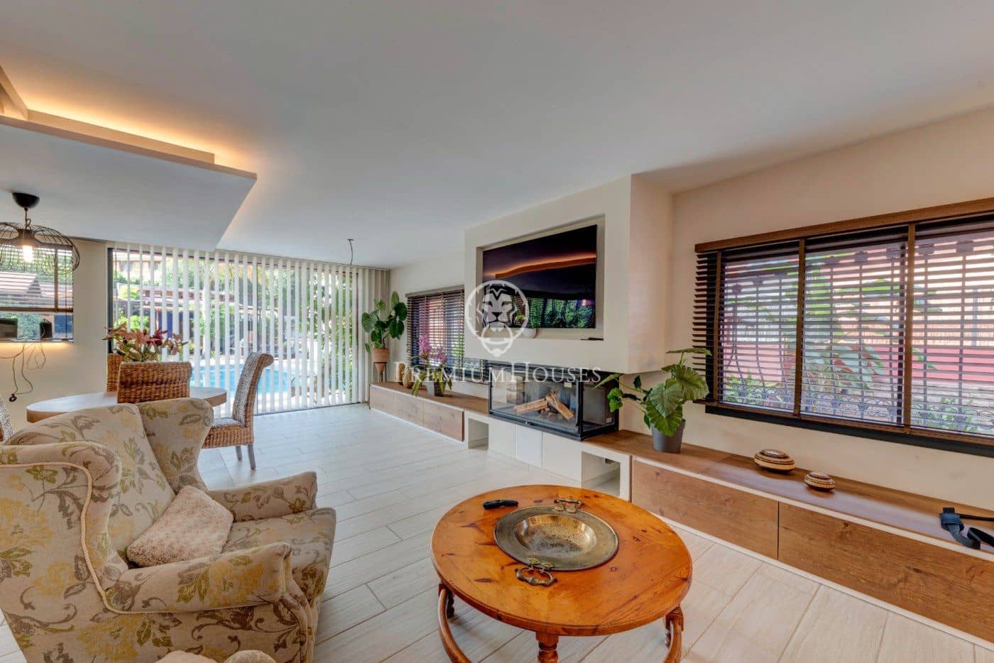 4 soveværelse Villa til salg i Vilanova i la Geltru med swimmingpool garage - € 1.065.000 (Ref: 6197807)