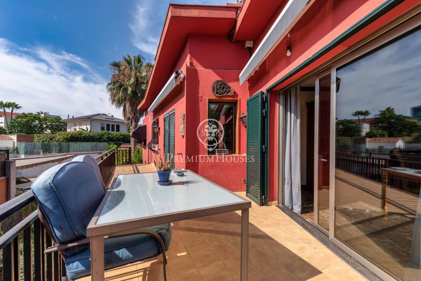 4 soveværelse Villa til salg i Vilanova i la Geltru med swimmingpool garage - € 1.065.000 (Ref: 6197807)