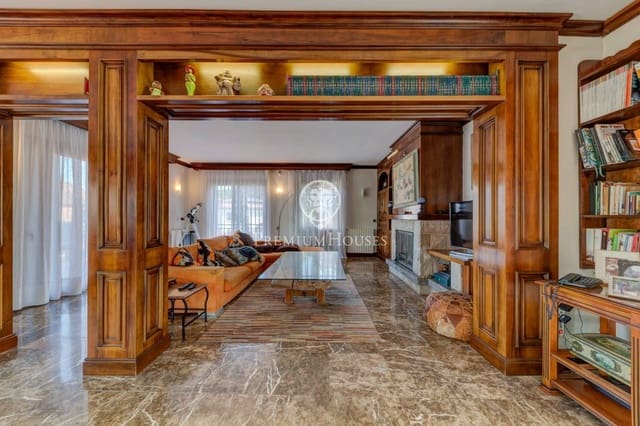 4 sovrum Villa till salu i Vilanova i la Geltrú med pool garage - 1 065 000 € (Ref: 6197807)