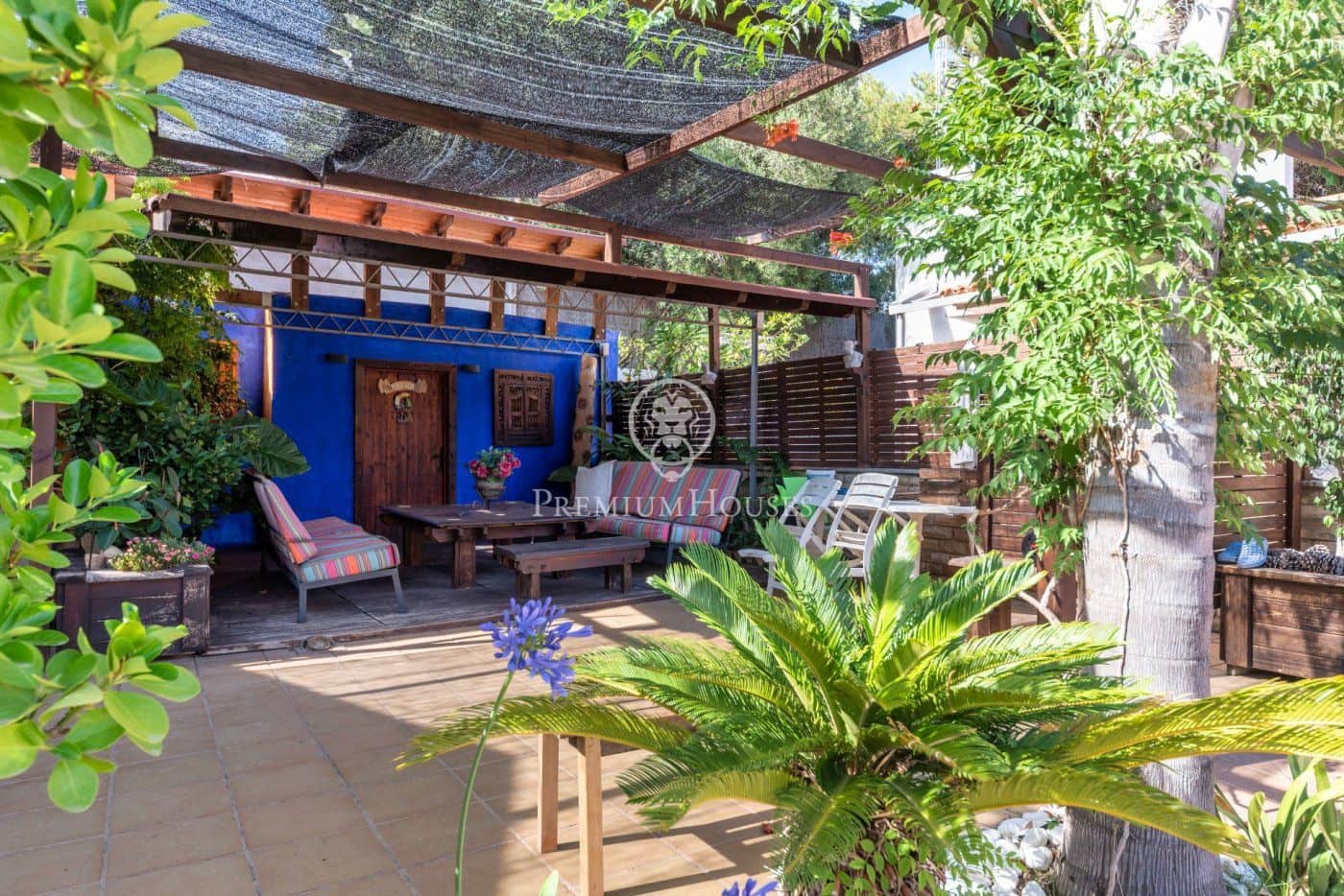 4 soveværelse Villa til salg i Vilanova i la Geltru med swimmingpool garage - € 1.065.000 (Ref: 6197807)