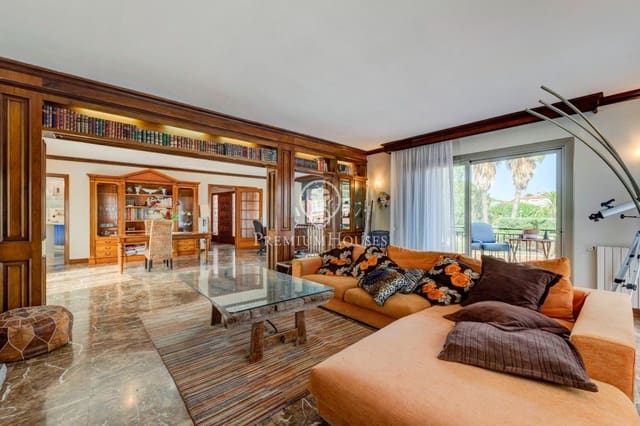 4 sovrum Villa till salu i Vilanova i la Geltrú med pool garage - 1 065 000 € (Ref: 6197807)