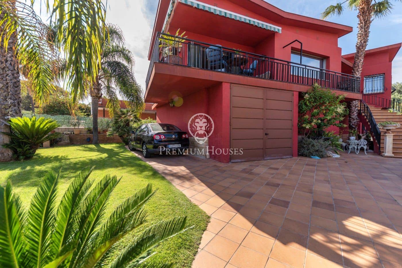 4 soveværelse Villa til salg i Vilanova i la Geltru med swimmingpool garage - € 1.065.000 (Ref: 6197807)