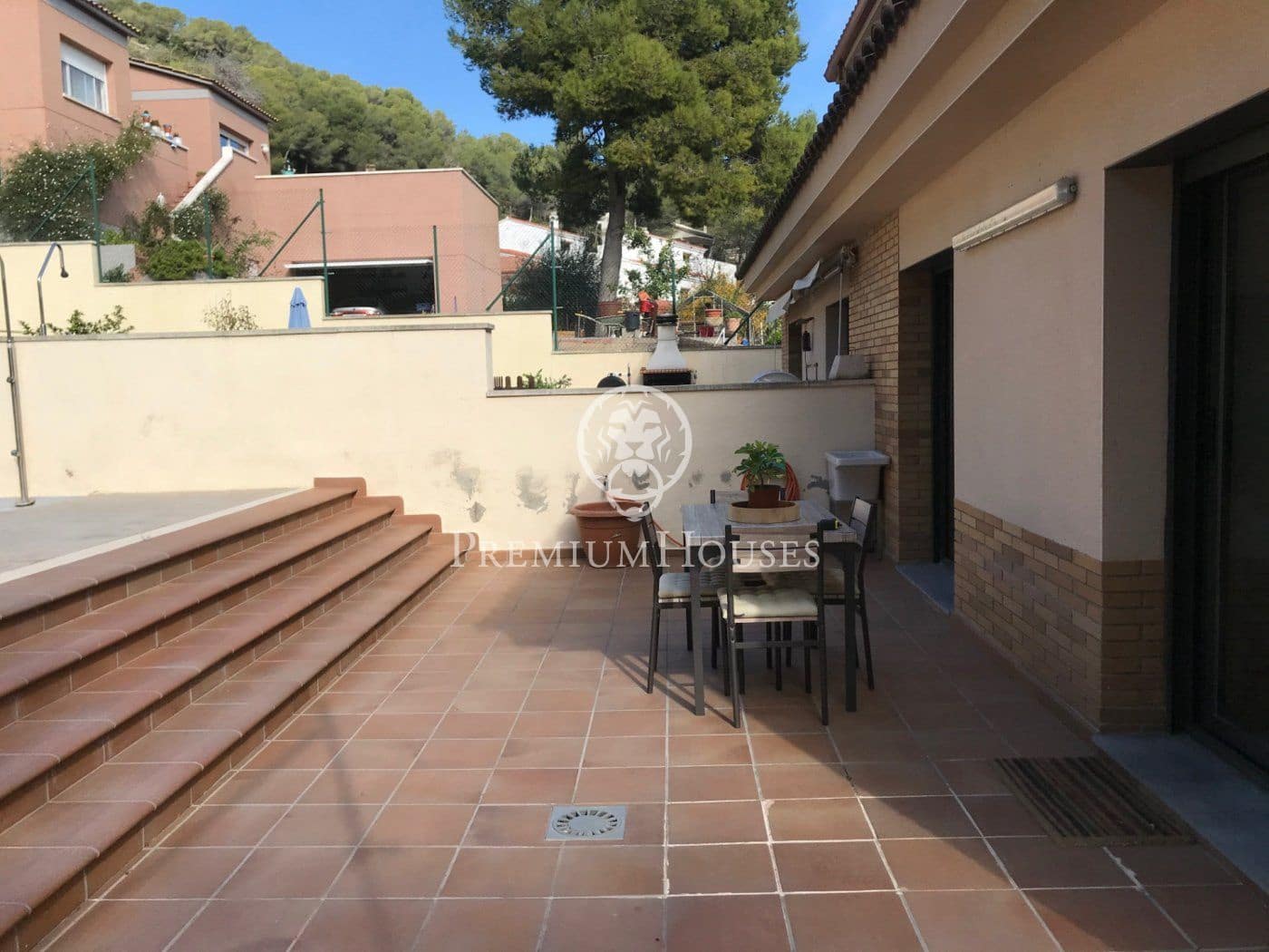 4 bedroom Terraced Villa for sale in Calafell with pool garage - € 364,000 (Ref: 6197858)