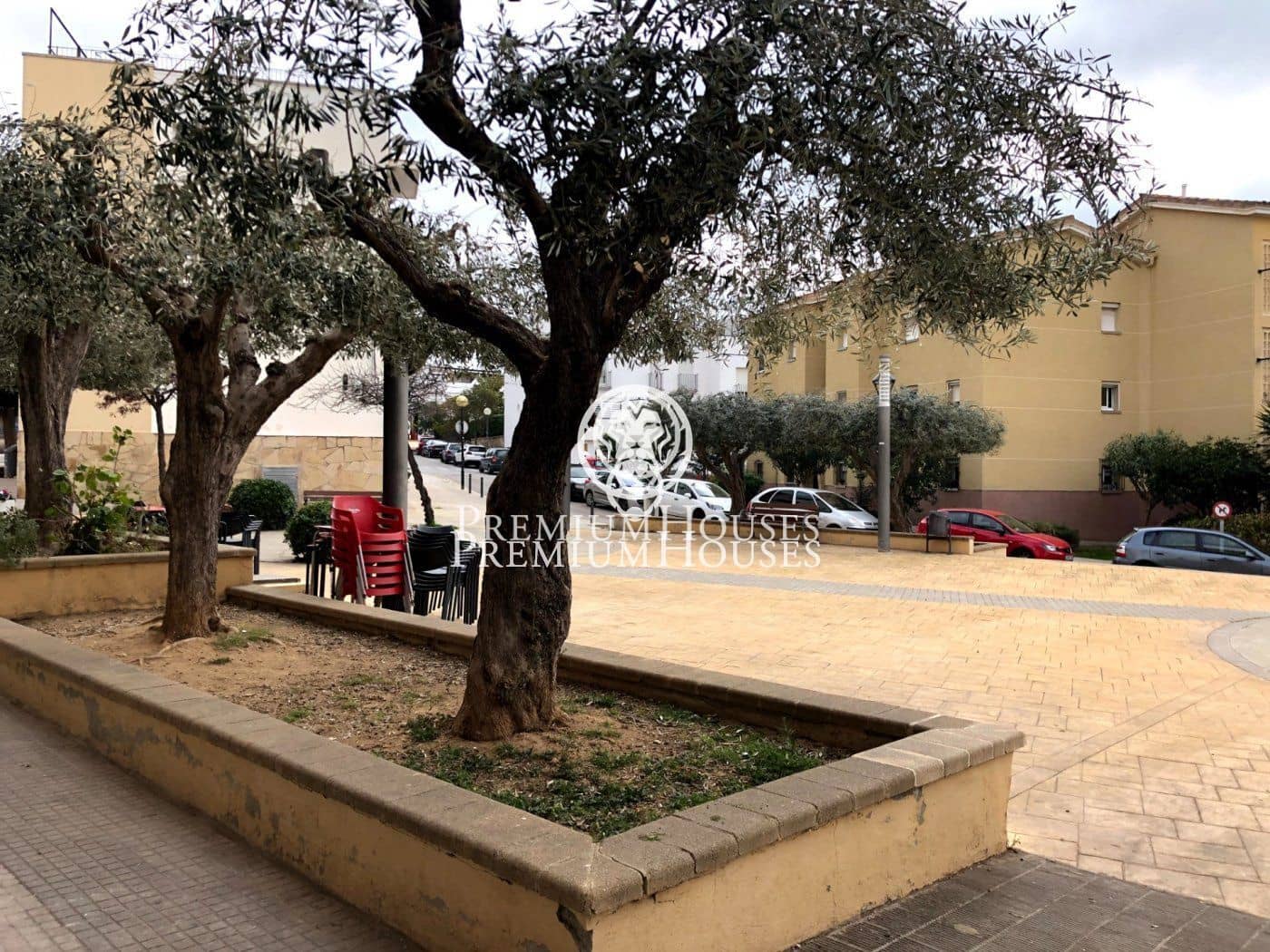 Commercial for sale in Sitges - € 165,000 (Ref: 6197877)