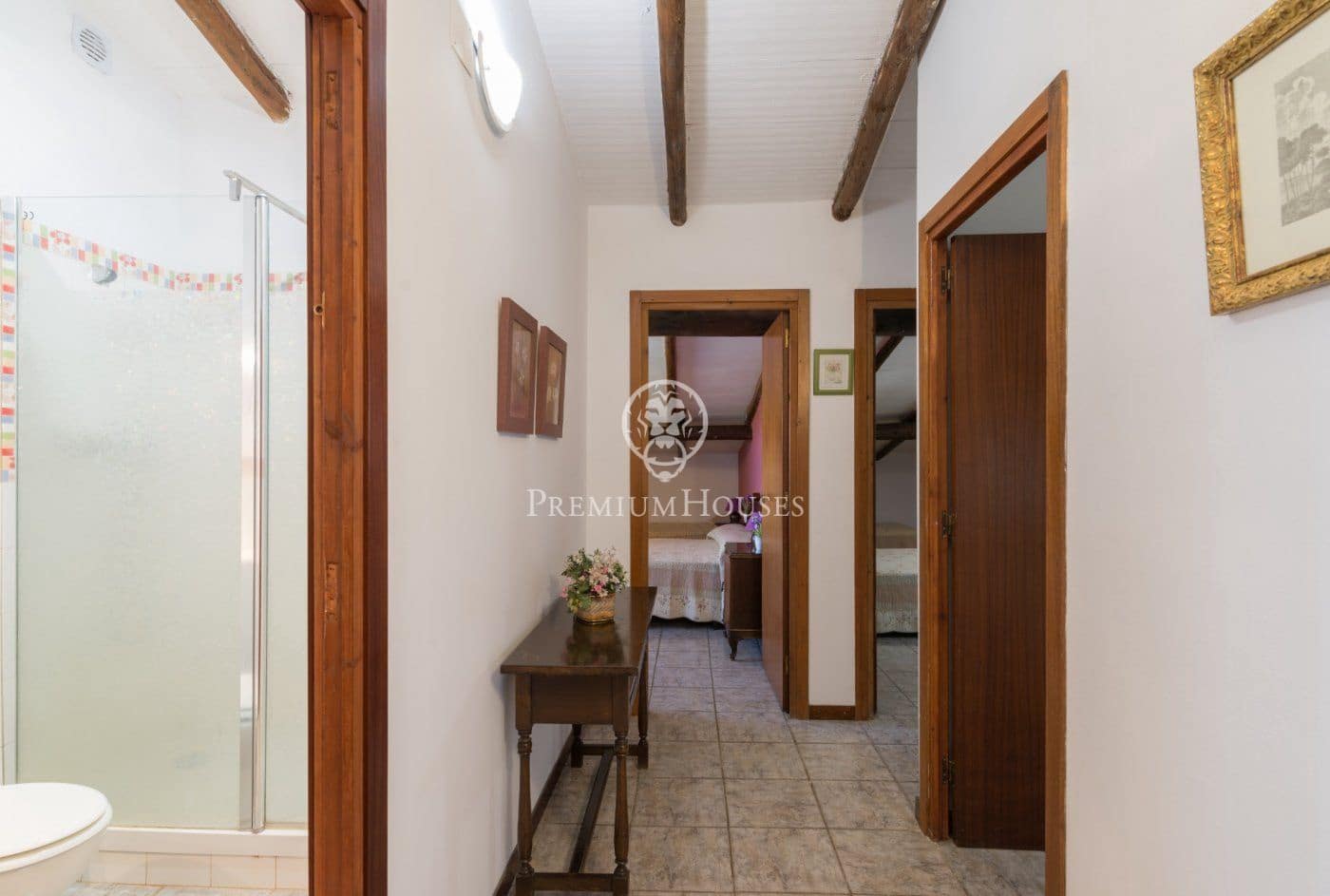 12 soveværelse Finca/Landehus til salg i El Catllar med swimmingpool - € 800.000 (Ref: 6197883)