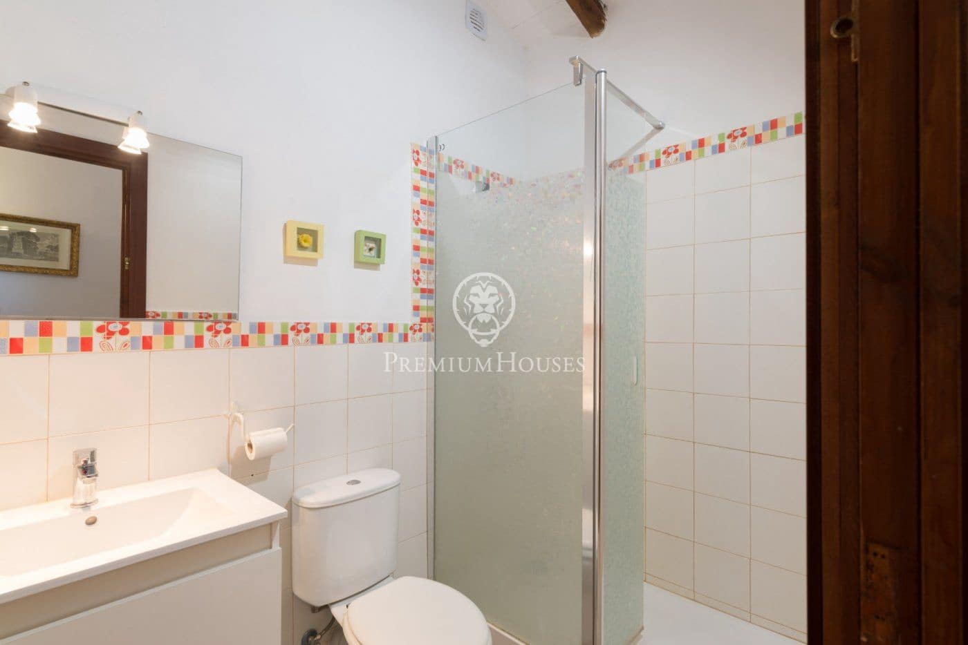 12 soveværelse Finca/Landehus til salg i El Catllar med swimmingpool - € 800.000 (Ref: 6197883)