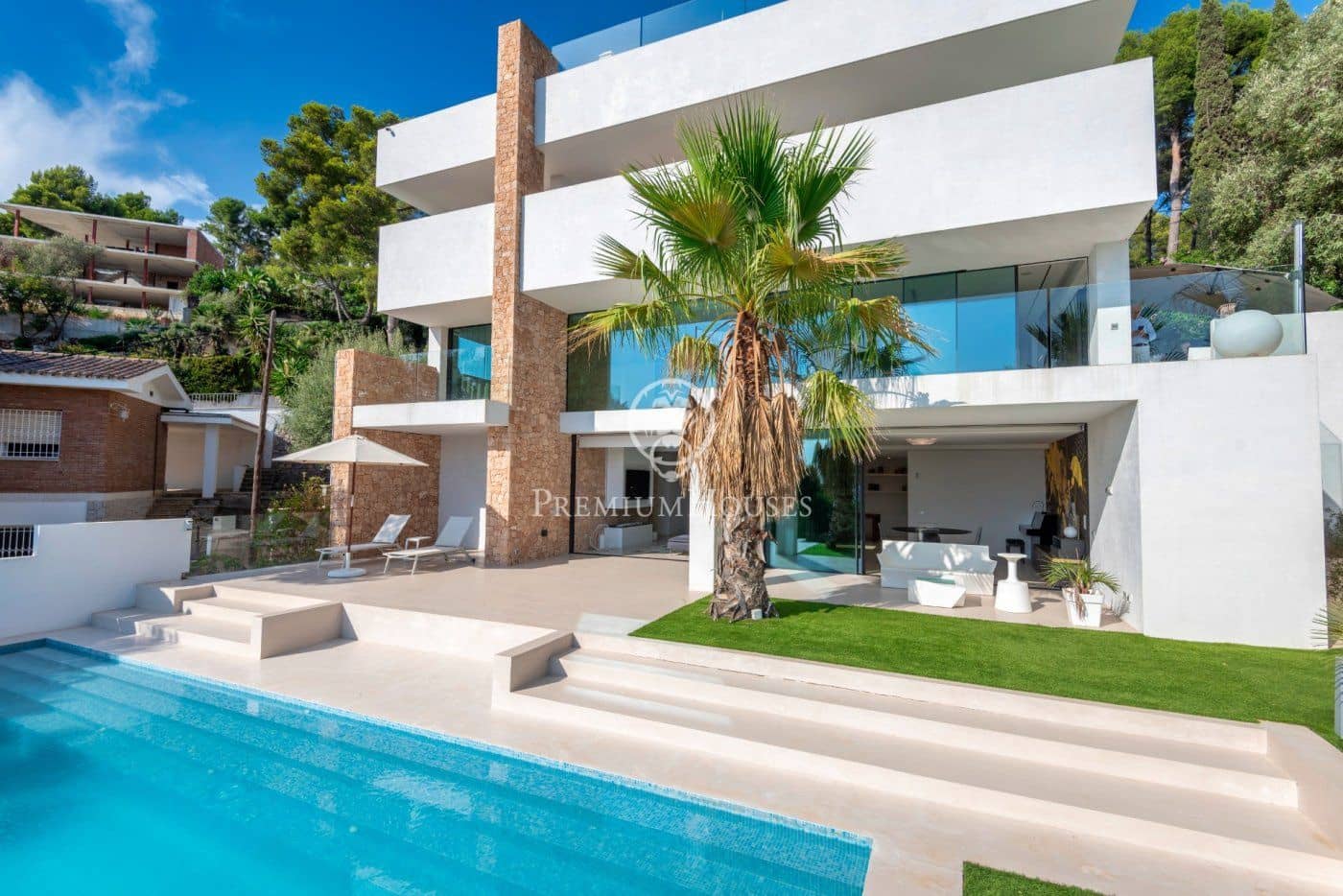 6 soveværelse Villa til salg i Castelldefels med swimmingpool garage - € 3.600.000 (Ref: 6546863)