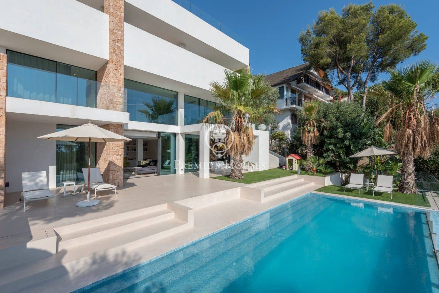6 soveværelse Villa til salg i Castelldefels med swimmingpool garage - € 3.600.000 (Ref: 6546863)