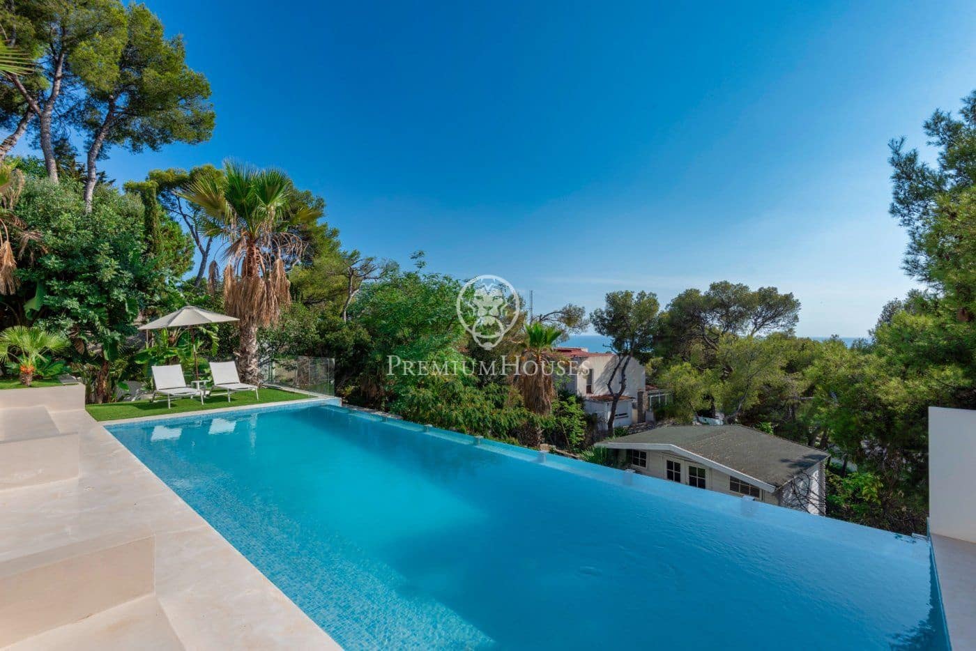 6 soveværelse Villa til salg i Castelldefels med swimmingpool garage - € 3.600.000 (Ref: 6546863)