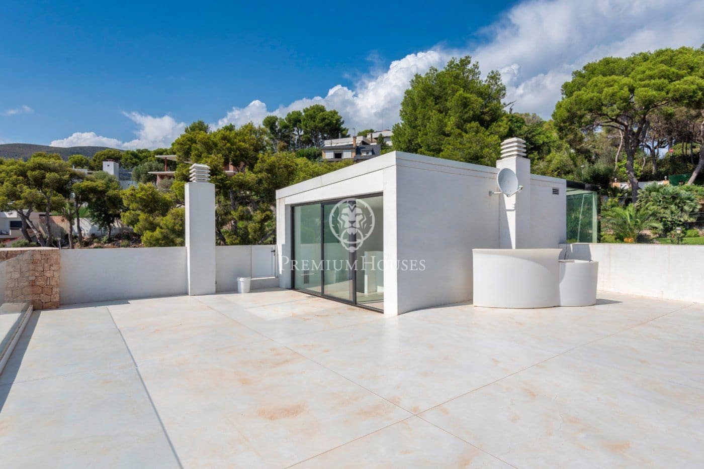 6 soveværelse Villa til salg i Castelldefels med swimmingpool garage - € 3.600.000 (Ref: 6546863)