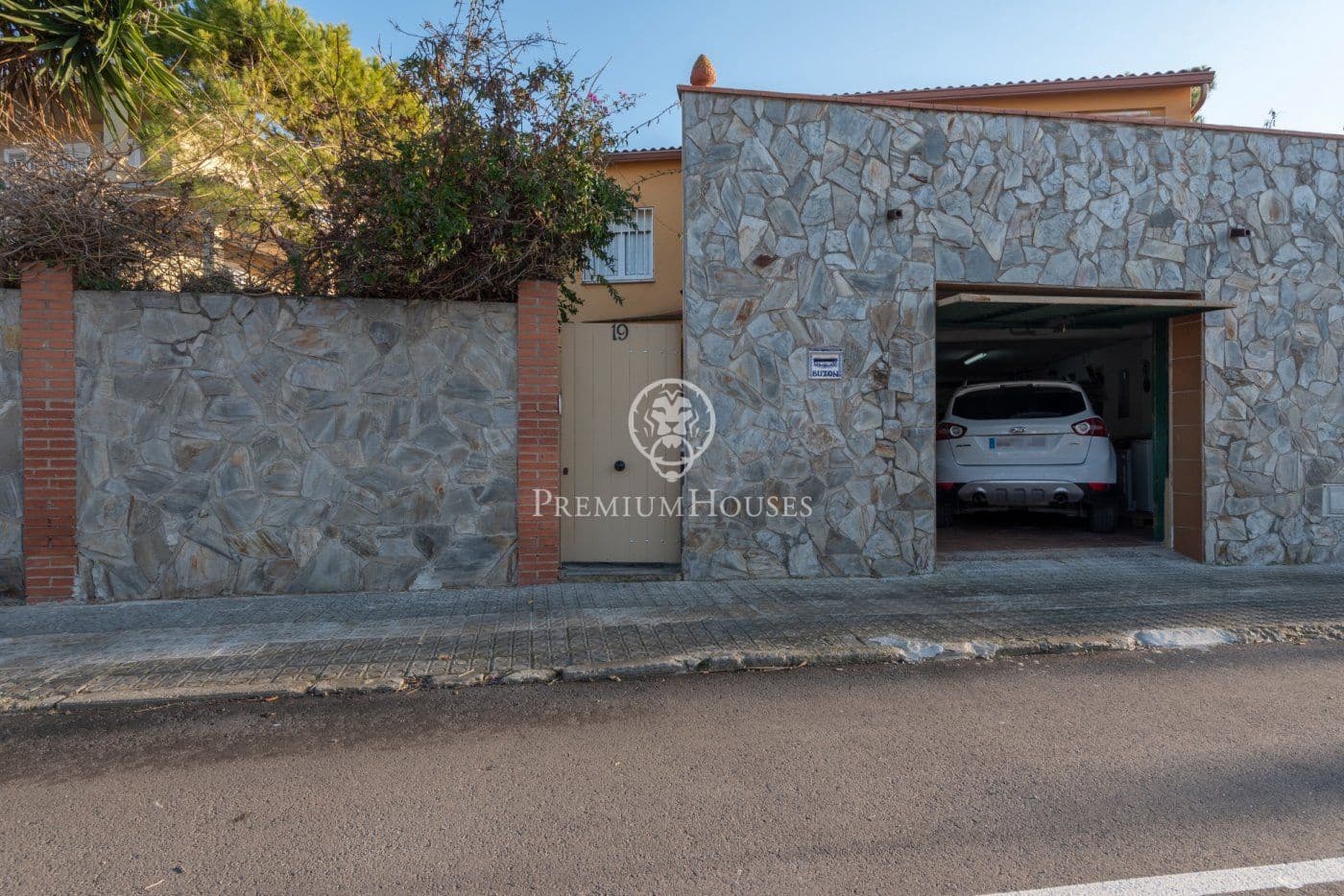 3 chambre Villa/Maison à vendre à Sant Pere de Ribes avec piscine garage - 490 000 € (Ref: 6604827)