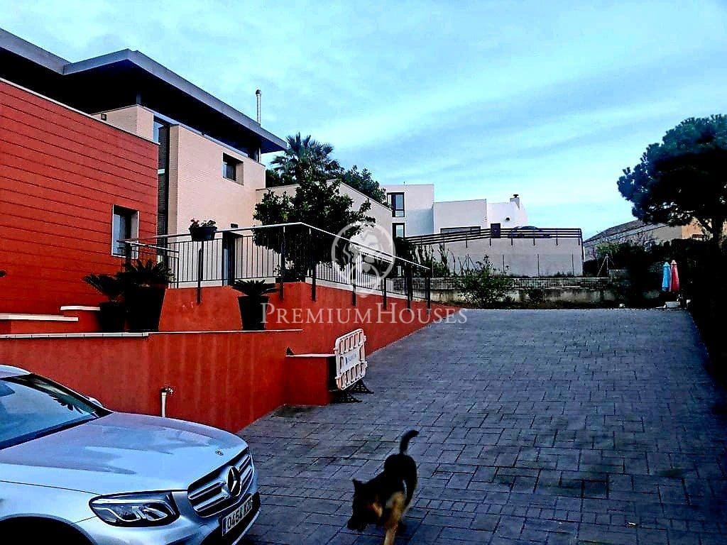 4 soveværelse Villa til salg i Sant Pere de Ribes med swimmingpool garage - € 1.000.000 (Ref: 6766428)