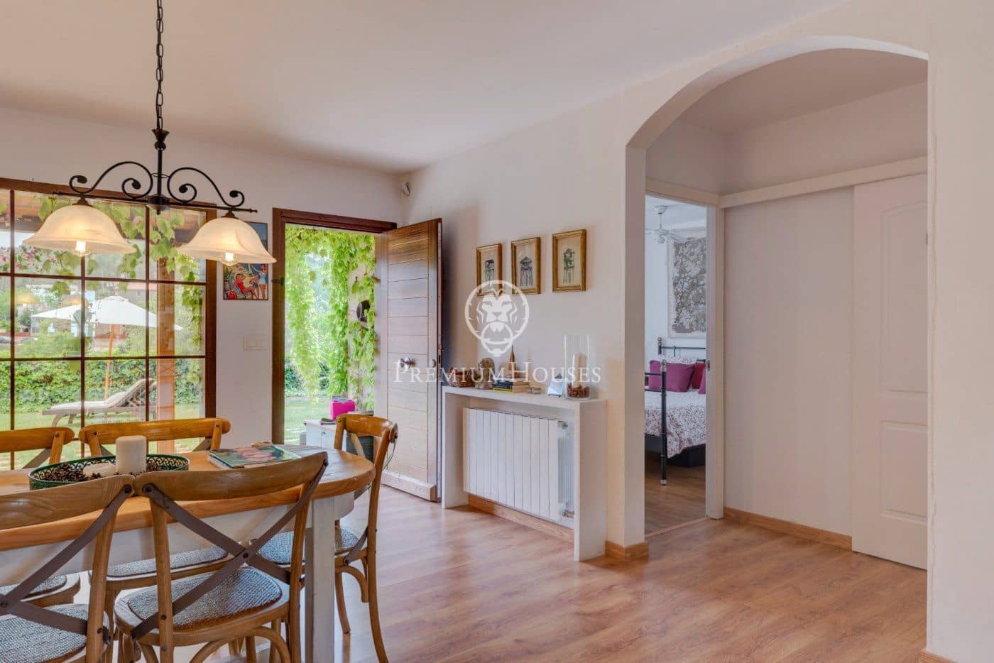 4 soverom Villa til salgs i Sant Pere de Ribes med svømmebasseng garasje - € 730 000 (Ref: 6824794)