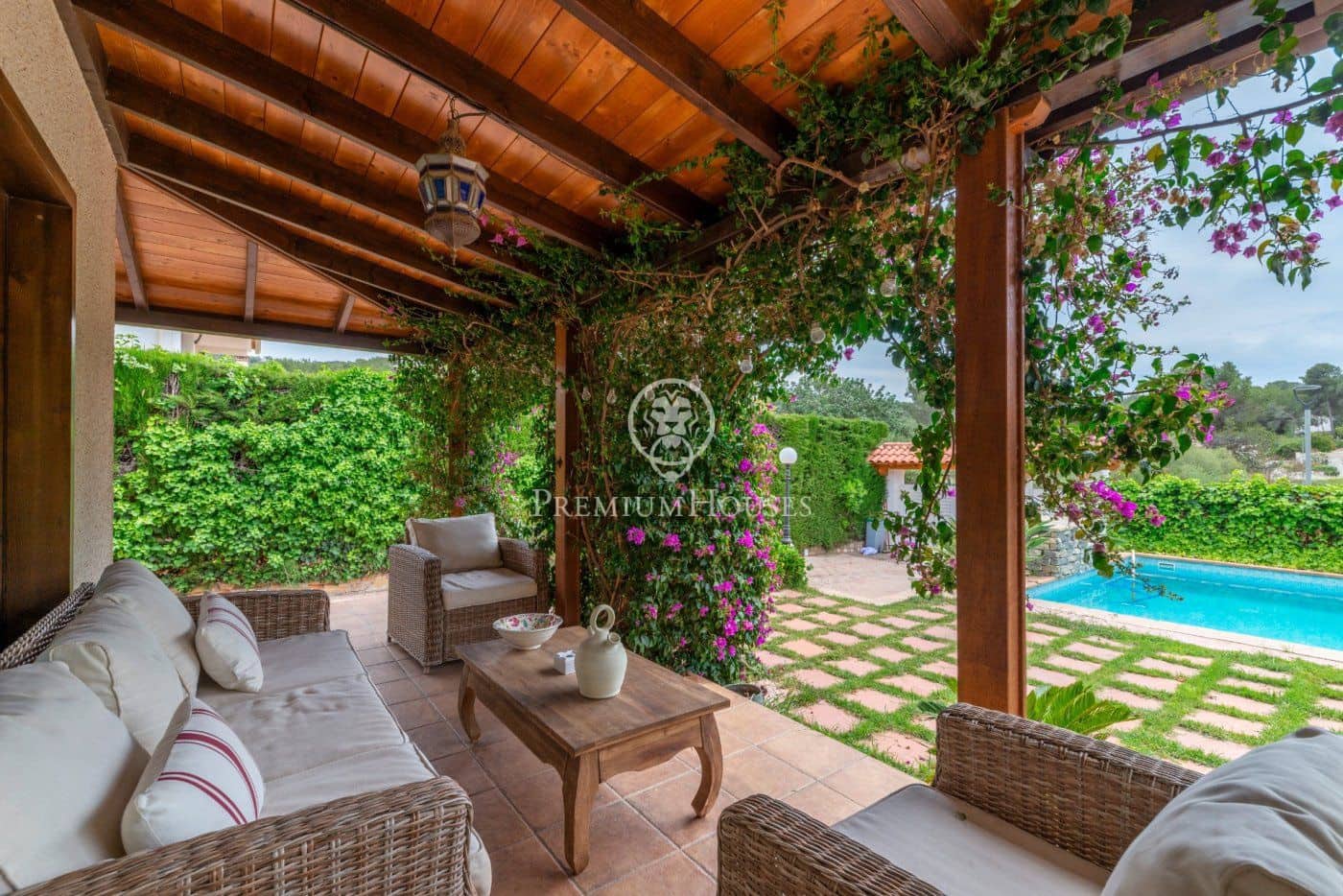 4 soverom Villa til salgs i Sant Pere de Ribes med svømmebasseng garasje - € 730 000 (Ref: 6824794)