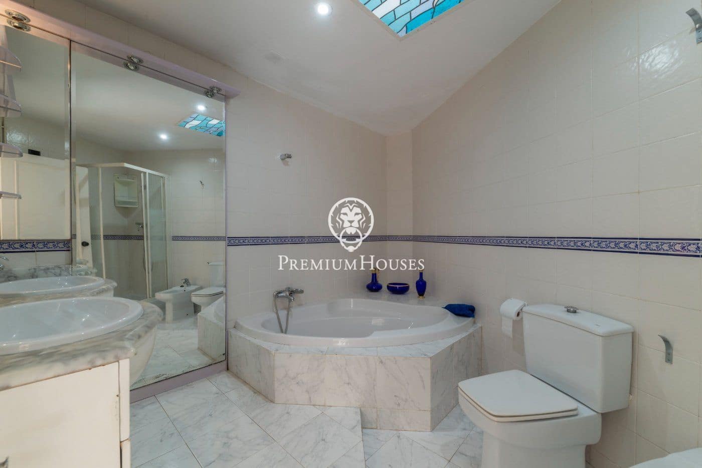 5 slaapkamer Rijtjeshuis te koop in Sitges met garage - € 1.200.000 (Ref: 6876139)