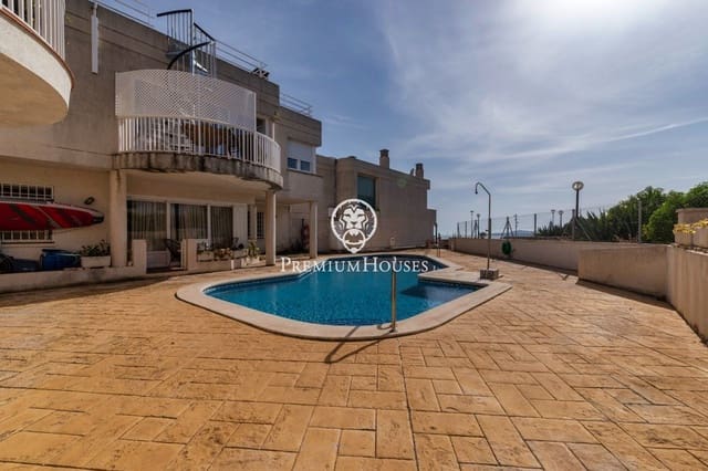 5 soverom Rekkehus til salgs i Sitges med garasje - € 1 200 000 (Ref: 6876139)