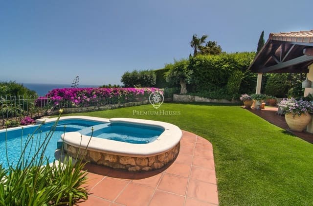 6 soverom Villa til salgs i Sitges med svømmebasseng garasje - € 2 650 000 (Ref: 6978258)