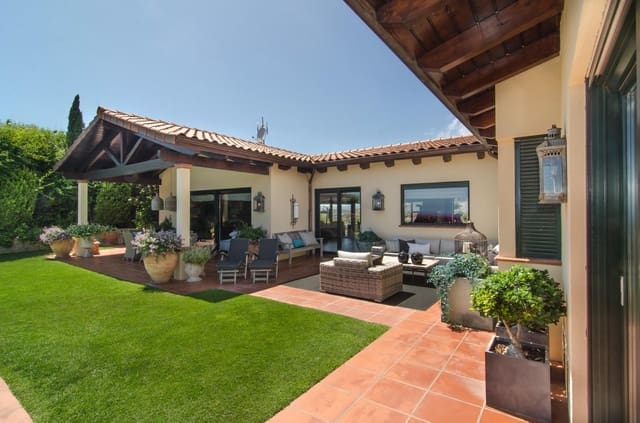 6 soverom Villa til salgs i Sitges med svømmebasseng garasje - € 2 650 000 (Ref: 6978258)