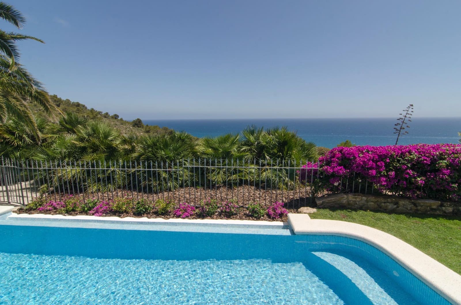 6 sypialnia Willa na sprzedaż w Sitges z basenem garażem - 2 650 000 € (Ref: 6978258)