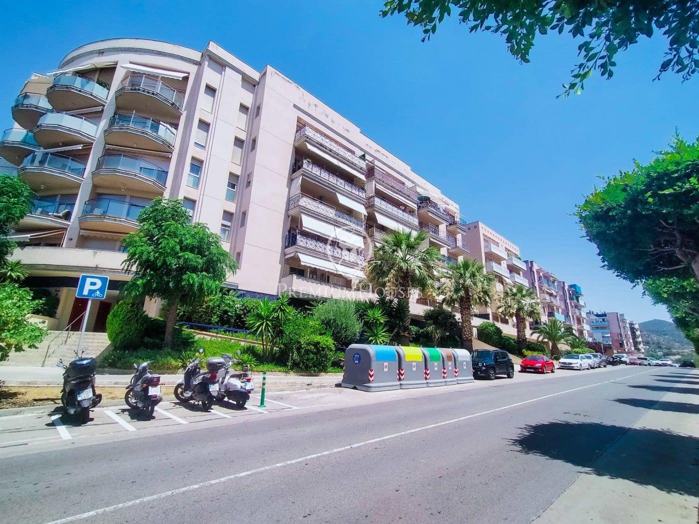 4 Zimmer Wohnung zu vermieten in Sitges mit Garage - 1.947 € (Ref: 7013172)