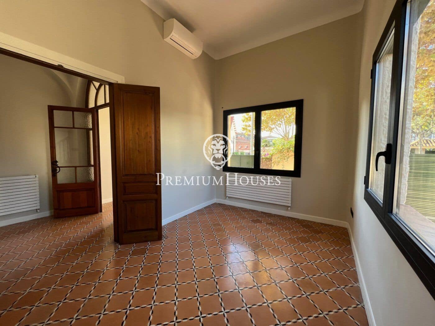 6 makuuhuone Huvila vuokrattavana paikassa Sitges mukana uima-altaan - 8 000 € (Ref: 7109533)