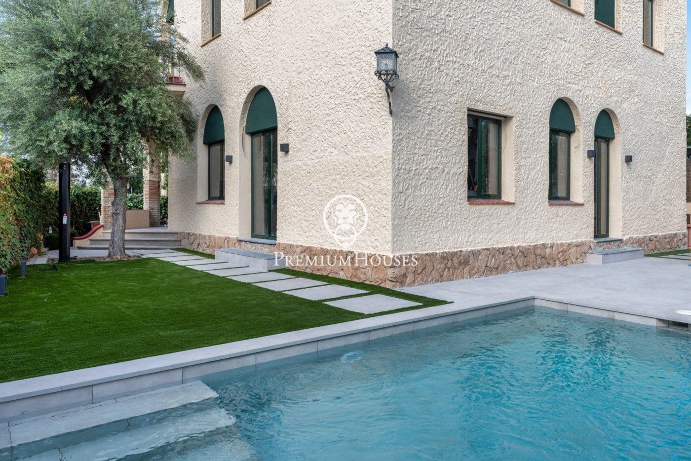 6 makuuhuone Huvila vuokrattavana paikassa Sitges mukana uima-altaan - 8 000 € (Ref: 7109533)