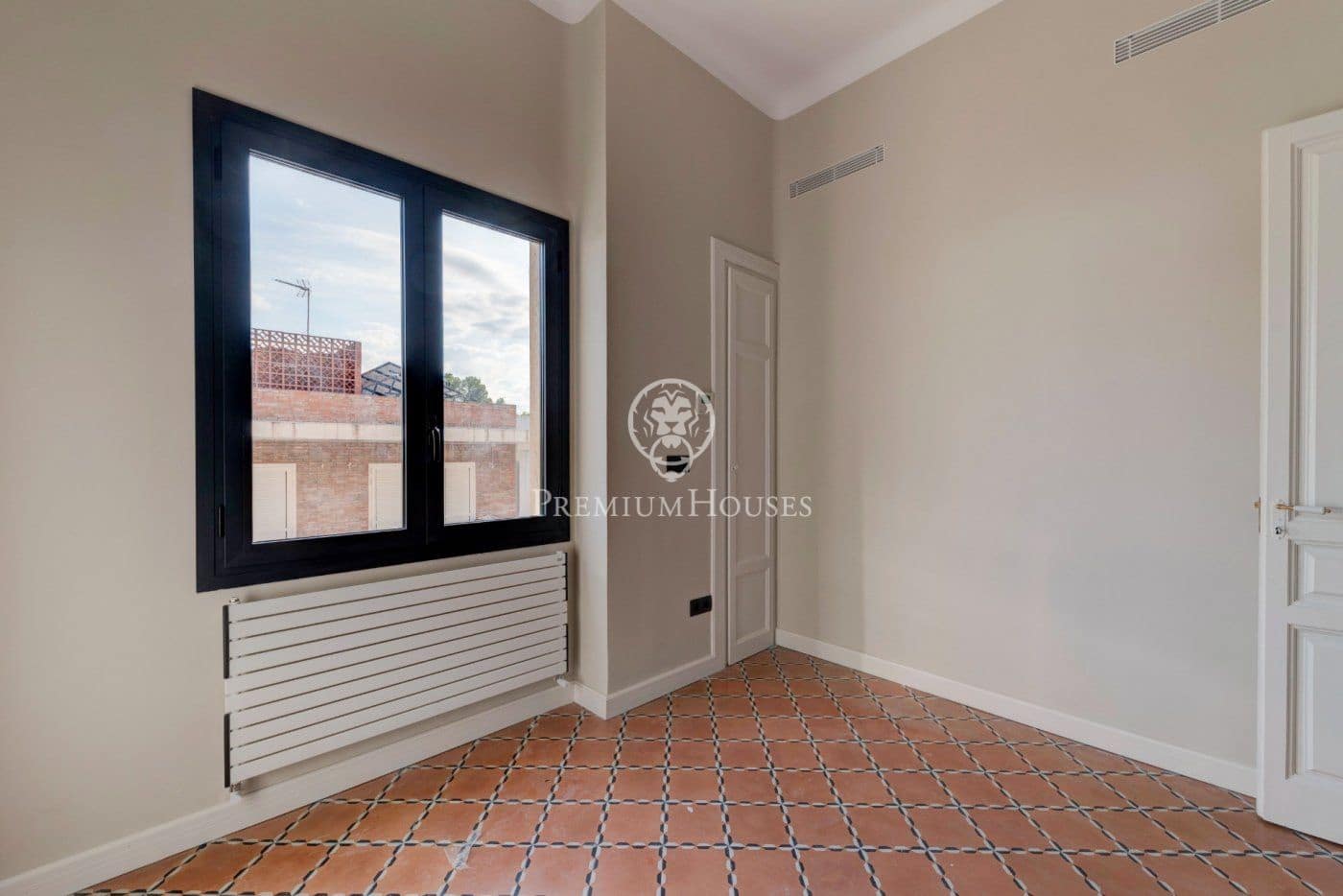 6 makuuhuone Huvila vuokrattavana paikassa Sitges mukana uima-altaan - 8 000 € (Ref: 7109533)